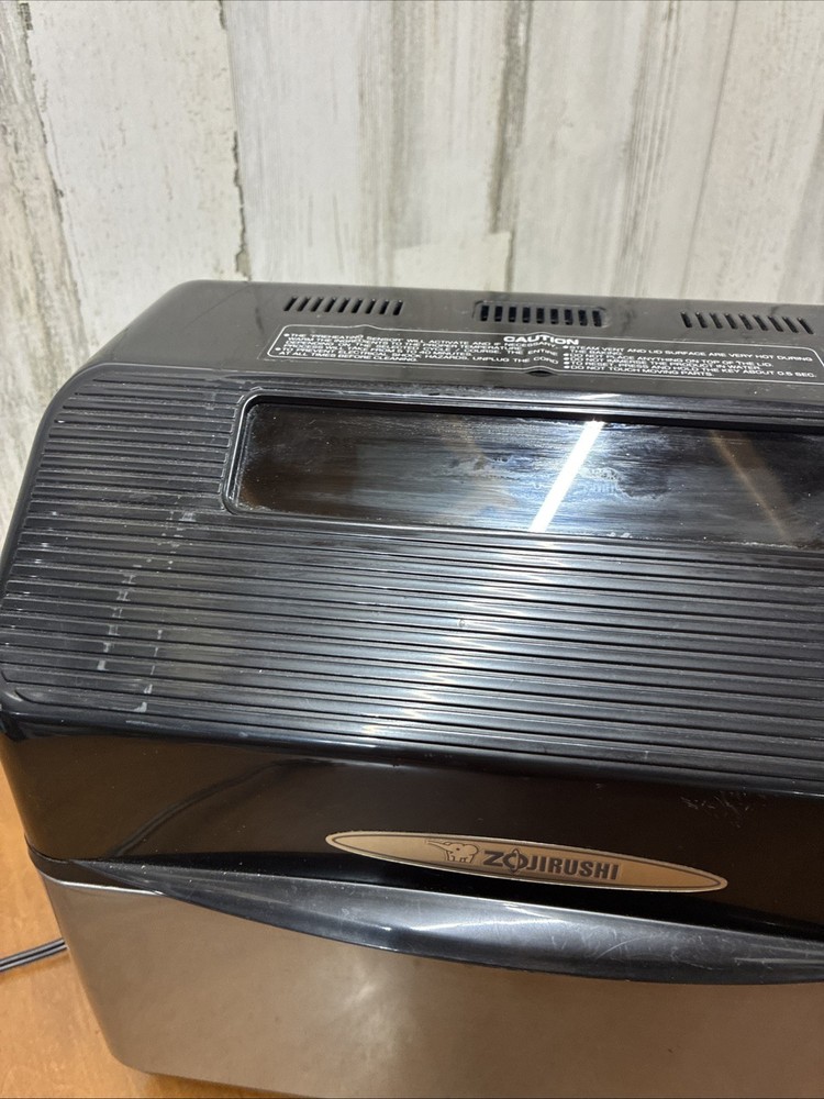 Zojirushi - Bread Machine Home Bakery Supreme Breadmaker Model: BB-CEC20 Works