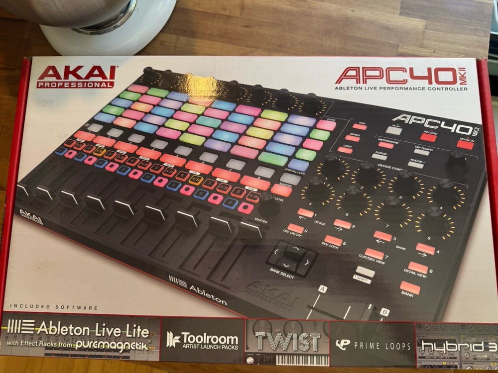 Akai Professional APC40 MKII Ableton Live Performance Controller