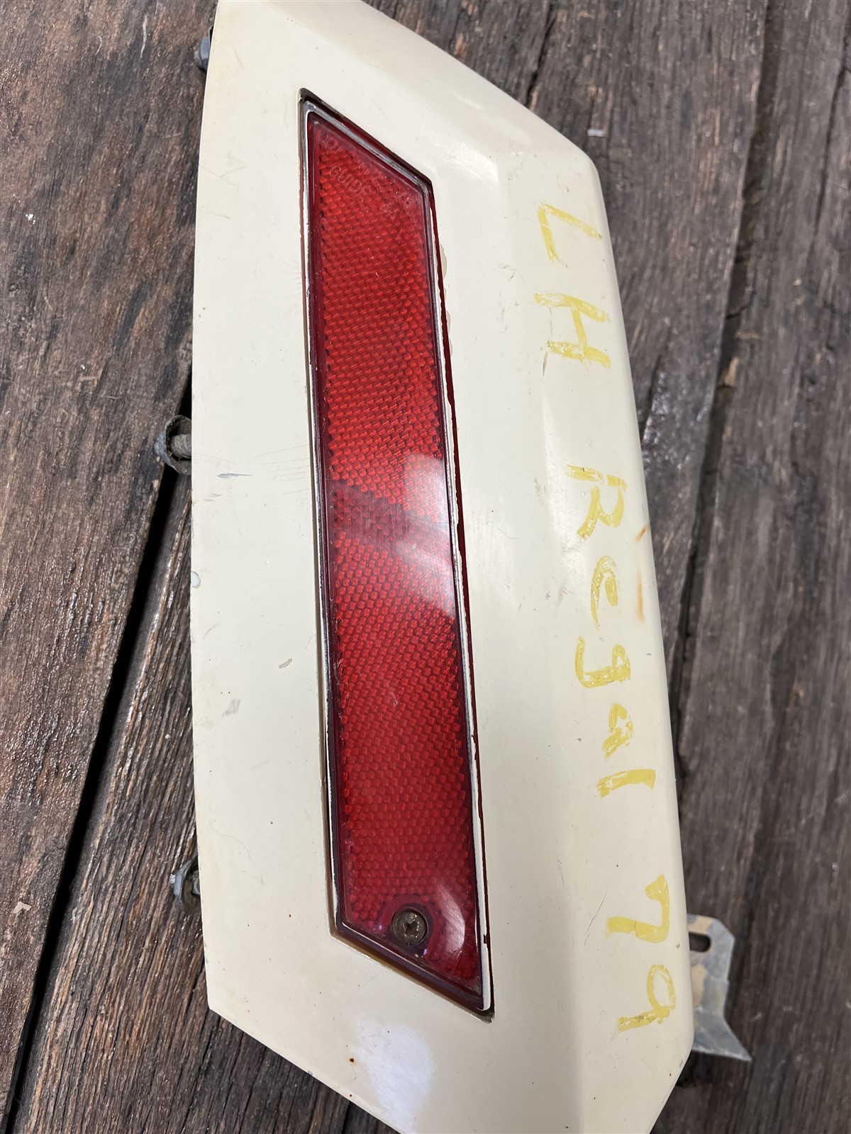 1978-1980 Buick Regal Left Quarter Extension Marker Light OEM 1979