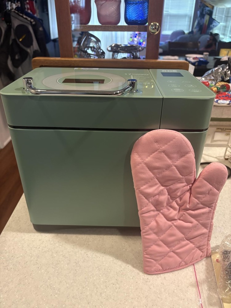 15H Delay Timer, 60Min Keep Warm, 2LB Capacity Bread Machine