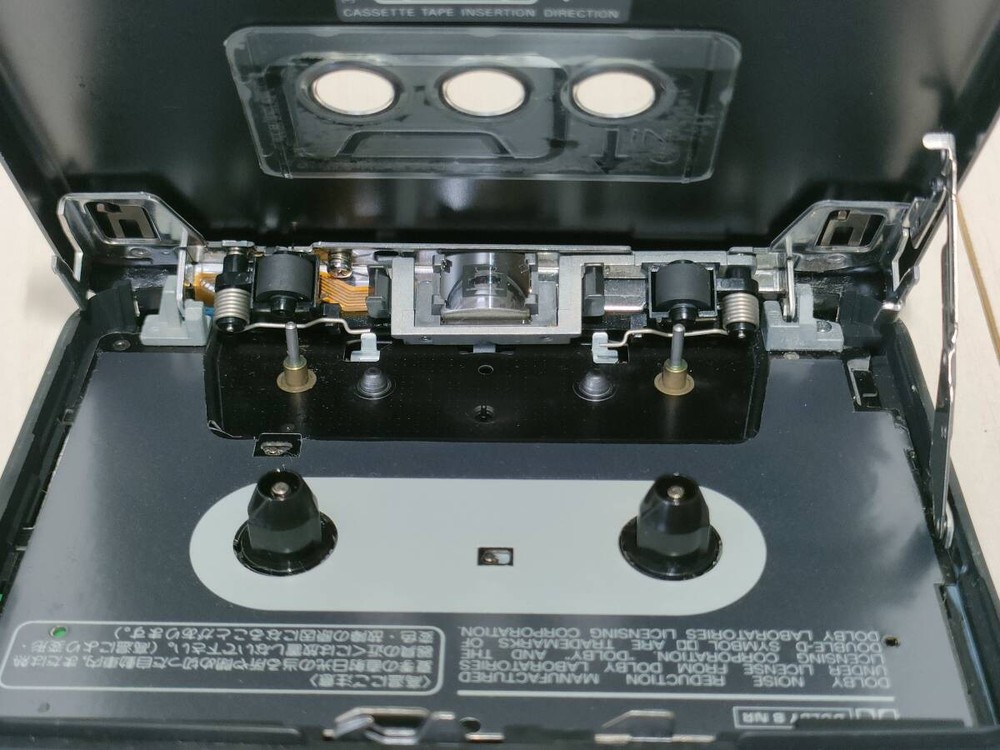 Serviced SONY WM-EX666