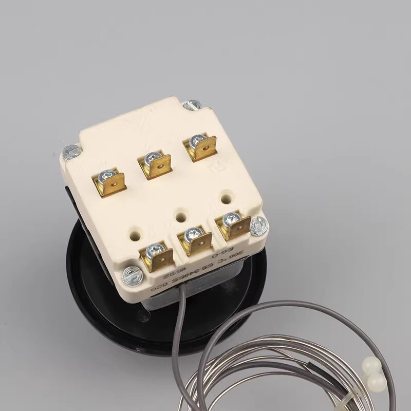 Three-phase EGO mechanical temperature control switch 50 ~ 300℃ 55.34055.020
