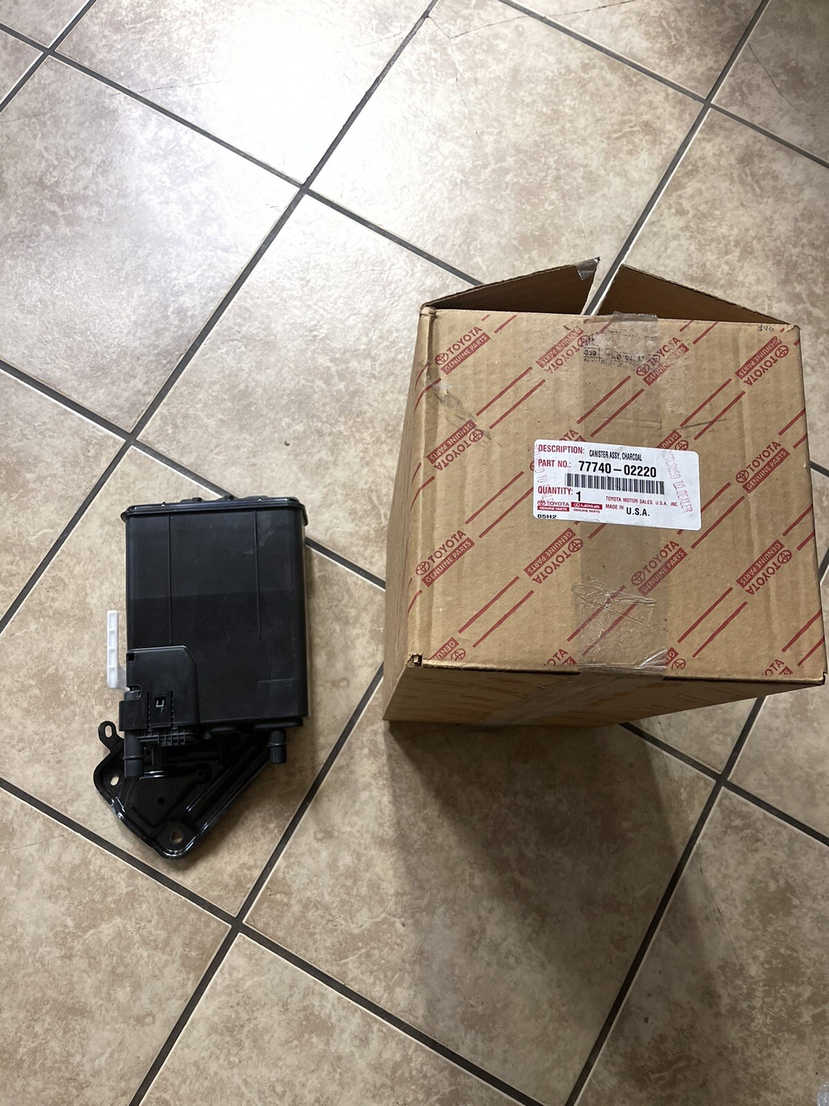 New OEM Genuine Toyota Corolla Evap Charcoal Vapor Canister 77740-02220