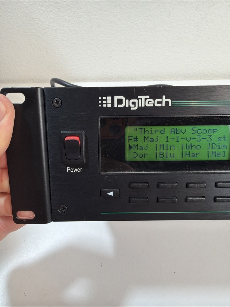 DIGITECH STUDIO VOCALIST RACK MOUNT STUDIO EFFECT VOCAL HARMONY PROCESSOR