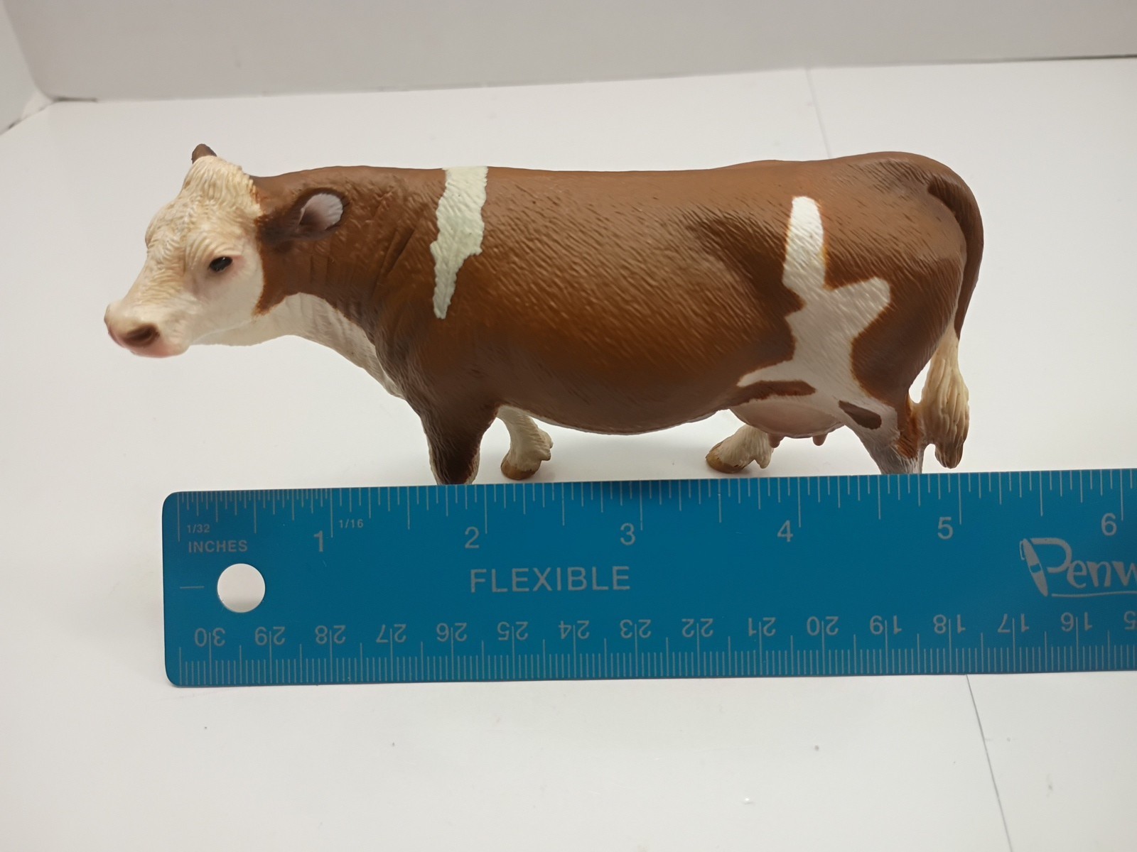 Schleich SIMMENTAL COW & Dairy Farm Figure Brown & White AM LIMES 69 D73527 Reti