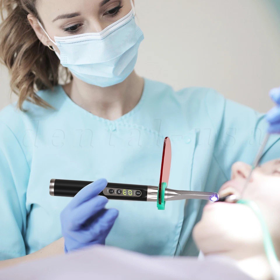 Woodpecker Style iLED Dental Curing Light Lamp 1 Sec Resin Cure 2500mw/c㎡ FDA