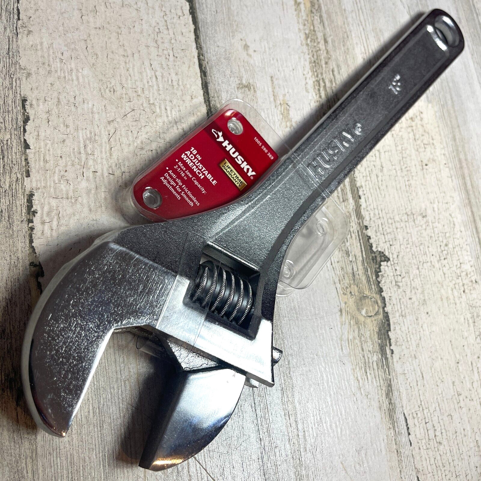 New HUSKY 18" Long Adjustable Wrench 2-1/16" Large Jaw Capacity Anti-Slip