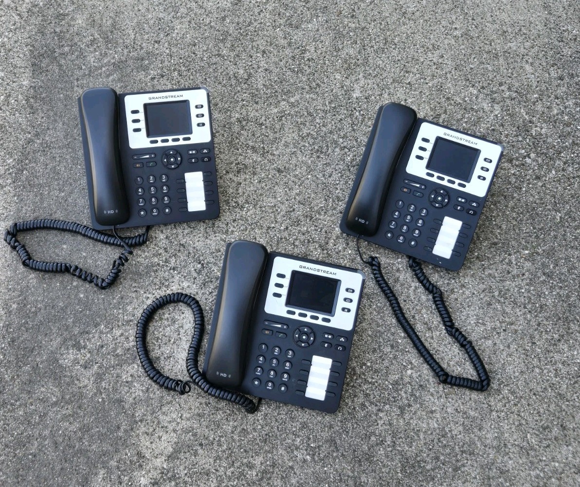 Lot of 3 Grandstream GXP2130 Enterprise IP Phones — Used No Power Cords