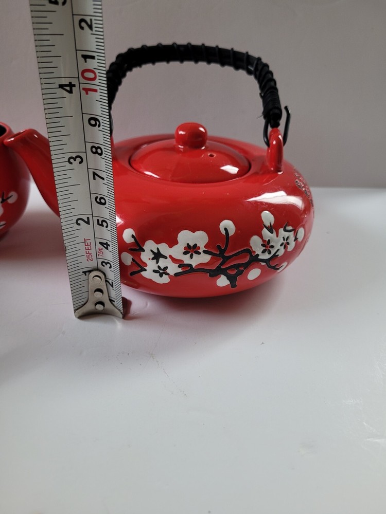 Asian tea set red and black