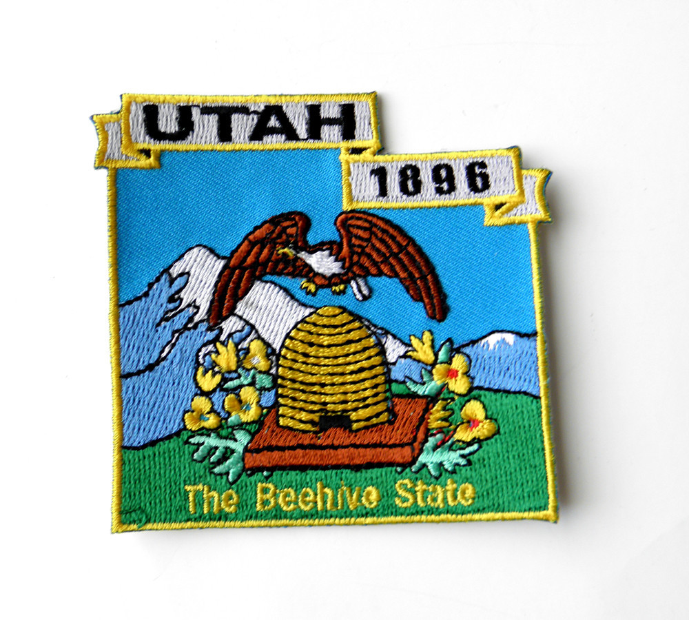 UNITED STATES UTAH STATE NAME MAP EMBROIDERED PATCH 2 x 3