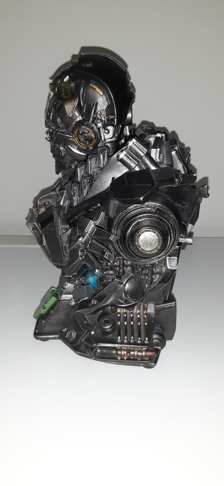 Preowned Prime 1 Studios Lockdown Bust Transformers Age Of Extinction