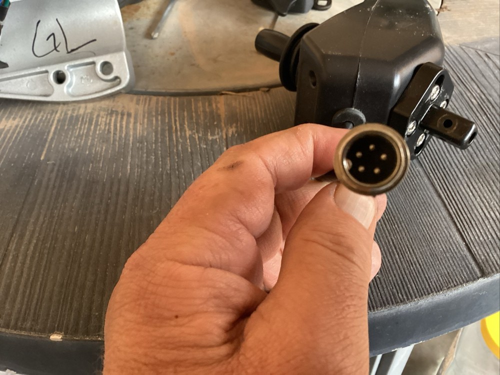 Journey Zoomer Joystick Controller