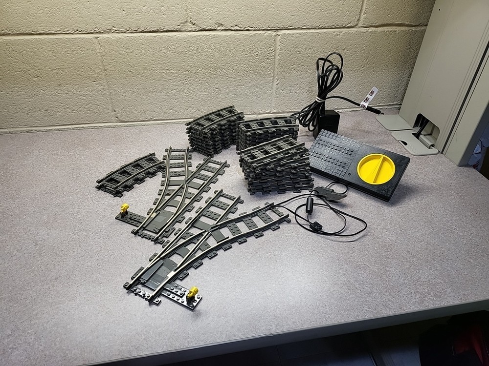 Lego 9v Train Starter Kit