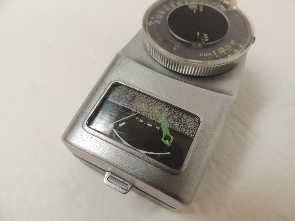 Sekonic Microlite Meter K Zero Adjust Silver-Tone Analog Light Meter not tested