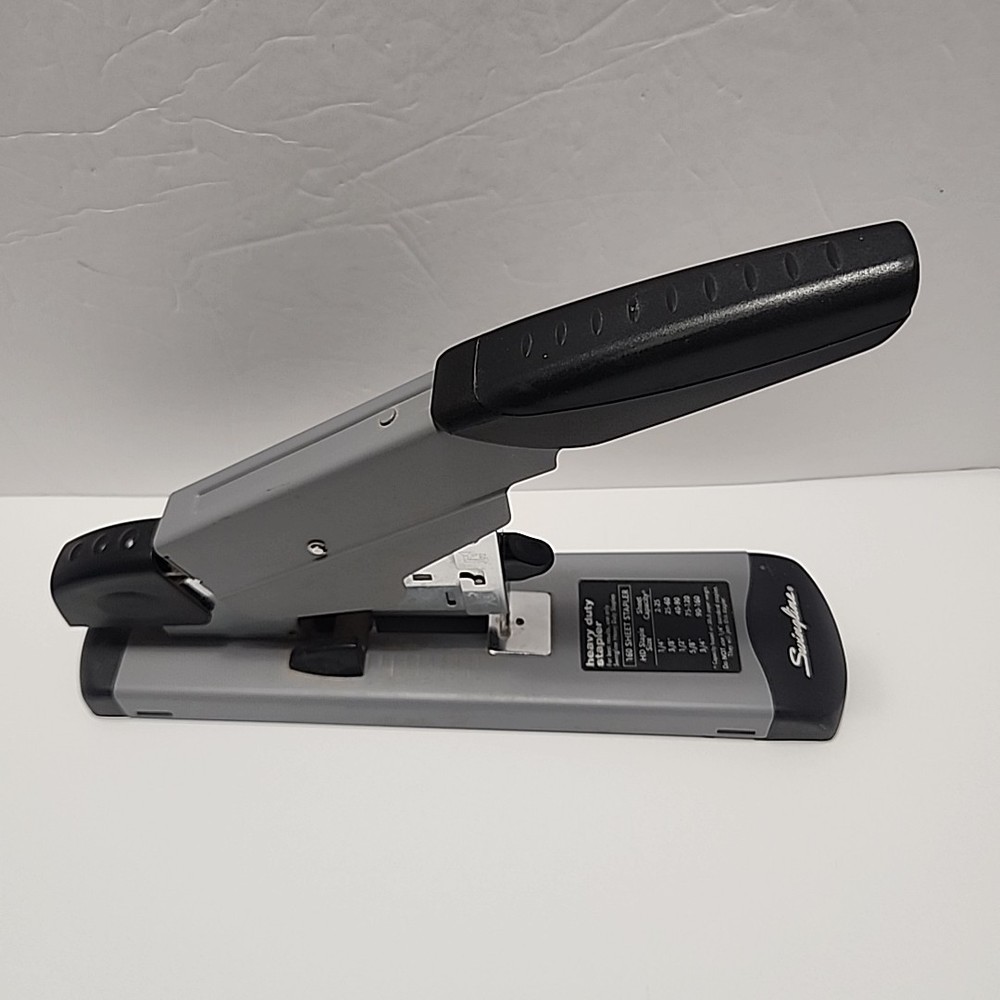 Swingline Heavy Duty Stapler 160 Sheet Capacity Model 39005 Tested Working