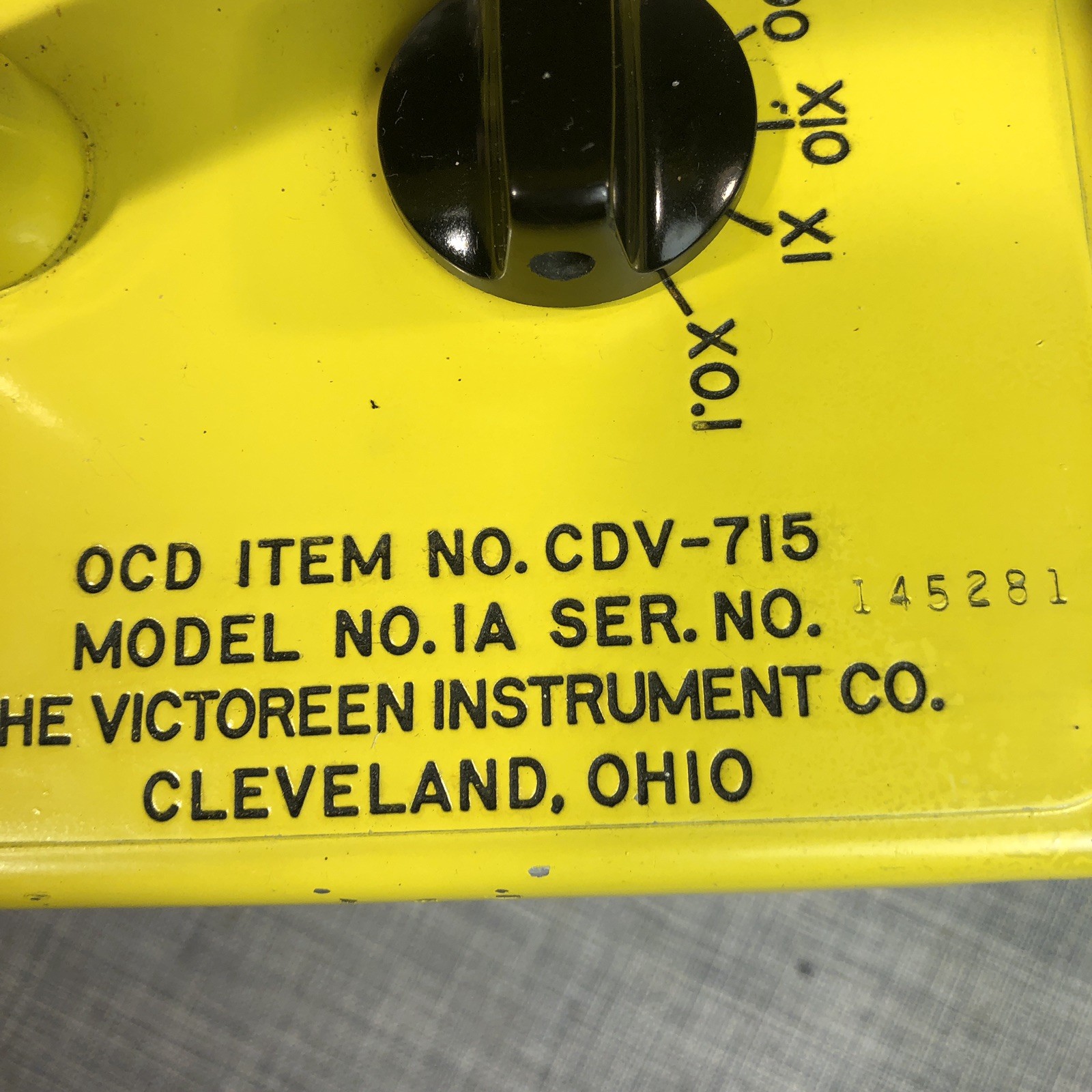 Victoreen CDV-715 Civil Defense Radiation Survey Meter Cold War Fallout Shelter