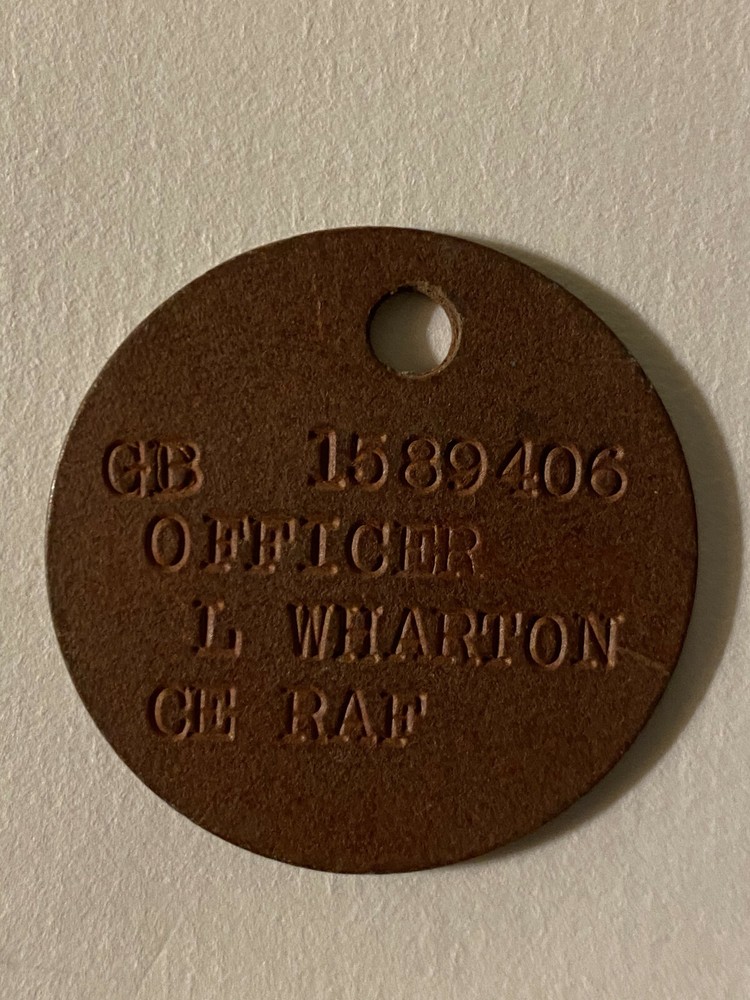 RAF VINTAGE I D TAG WW2 GB OFFICER L WHARTON CE RAF BAKELITE