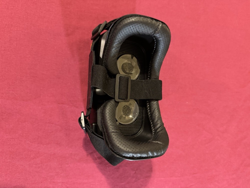 FEEBZ VR HEADSET