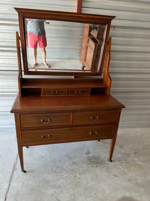 19th Century English Vanity Table with Mirror