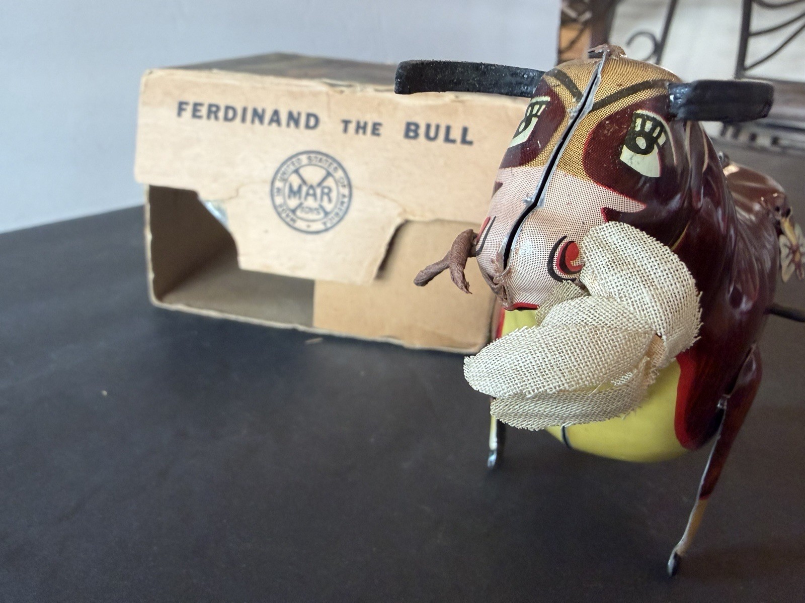 Fredinand the Bull & Box, Louis Marx & Co, NYC/USA, c. 1938.