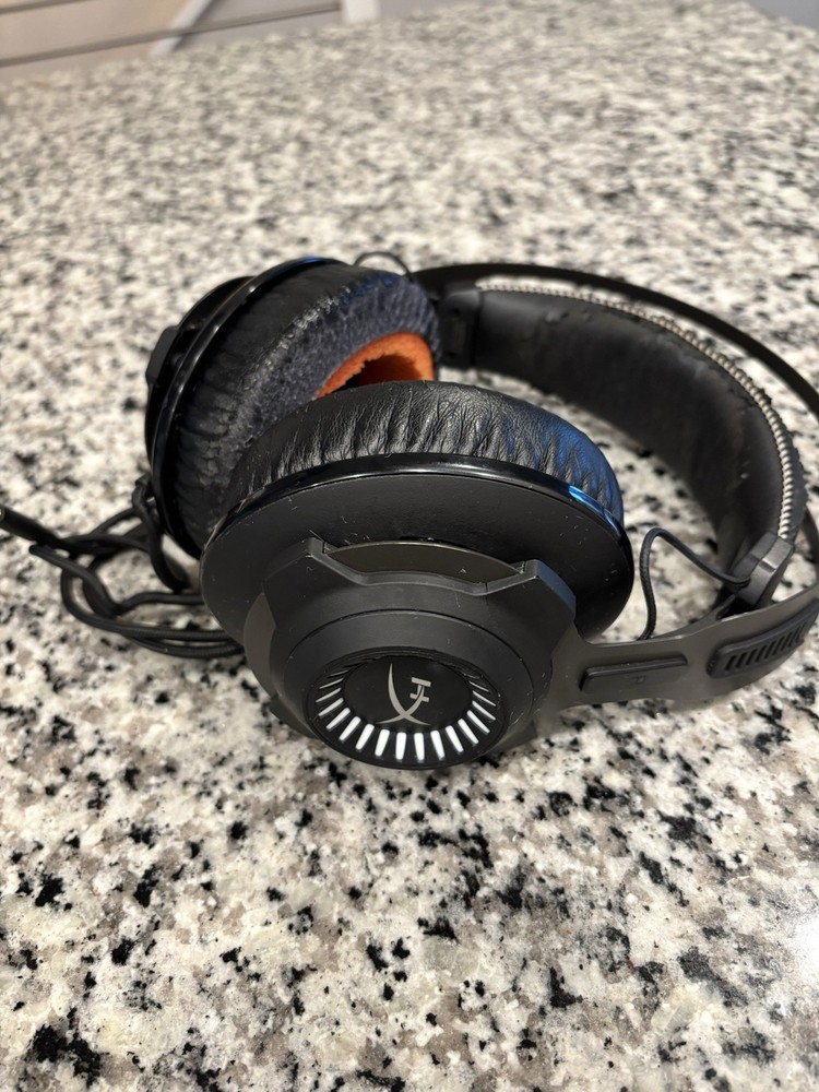 HyperX Cloud Revolver S Gaming Headset