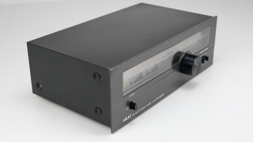 Akai AT-2250 - Tuner