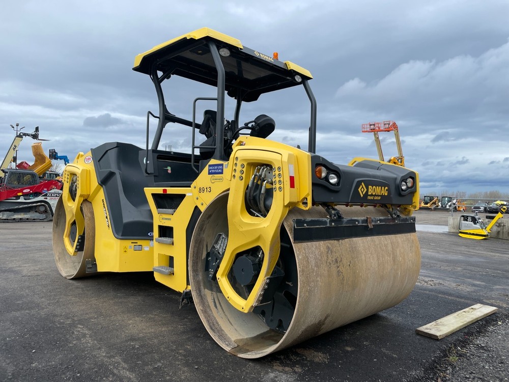 2019 Bomag BW206AD 84" Double Drum Roller