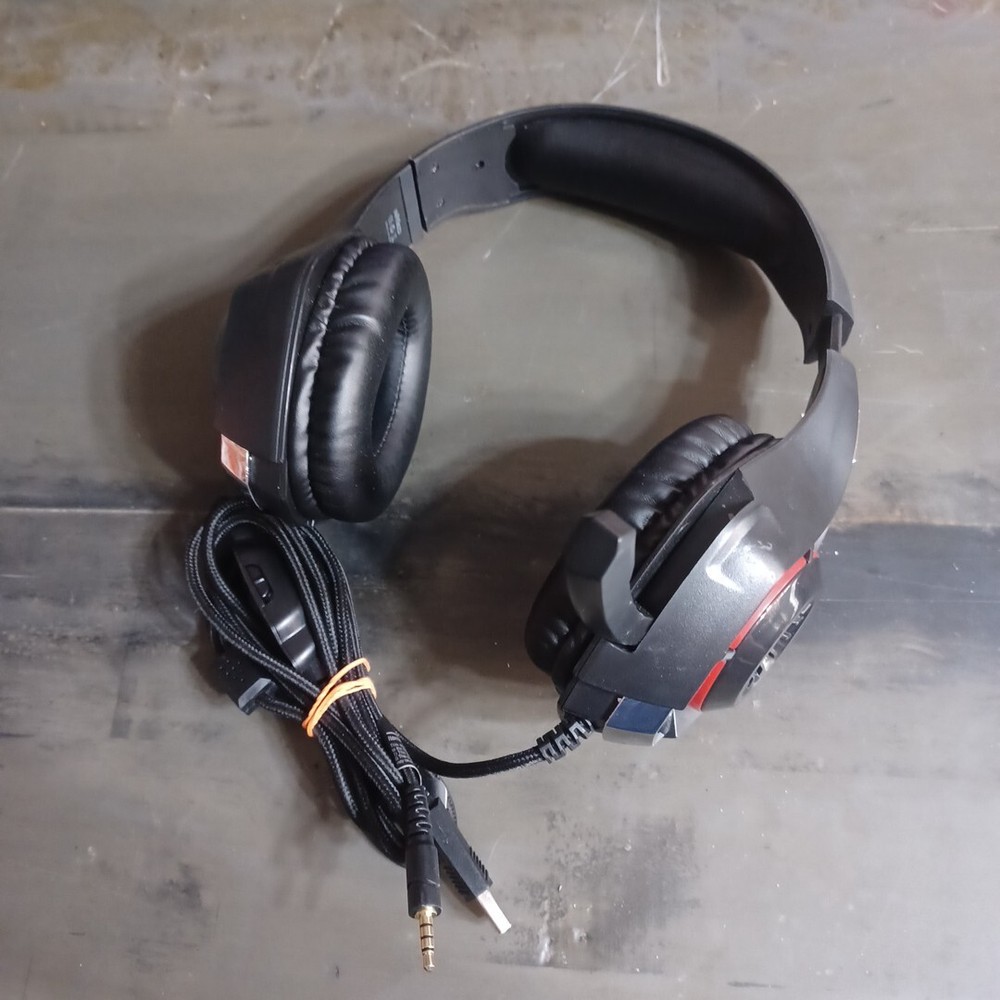 Nyko Core Headset Universal Wired Audio and Chat Headset