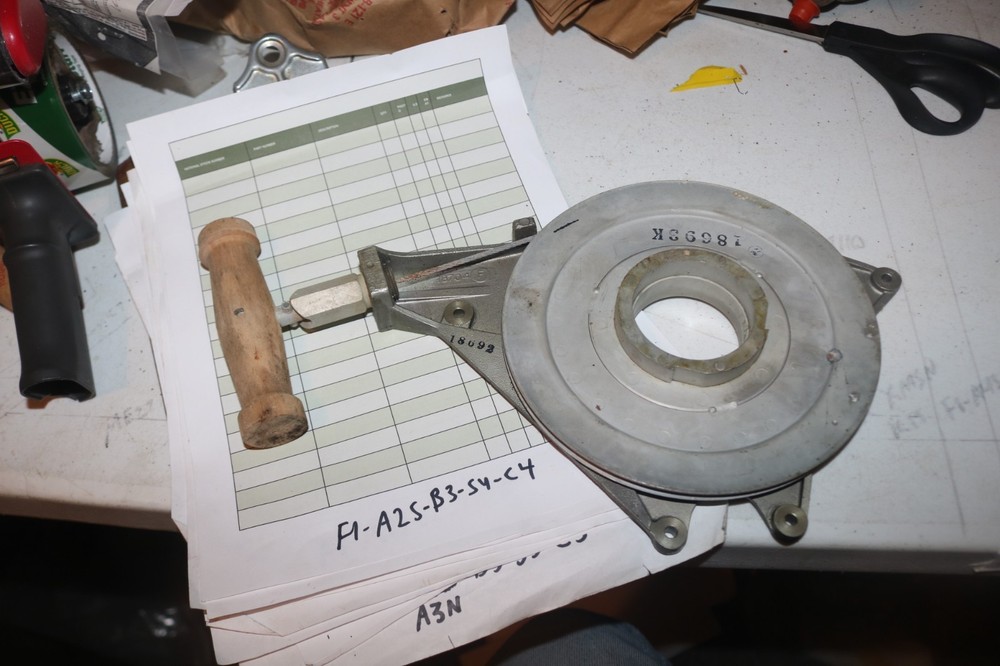 NOS WWII era Fairchild Aircraft Engine pull start assy V32 APU  Andover B29 etc