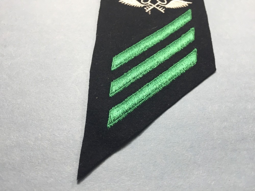 US Navy - Aviation Storekeeper E-3 patch (on felt)