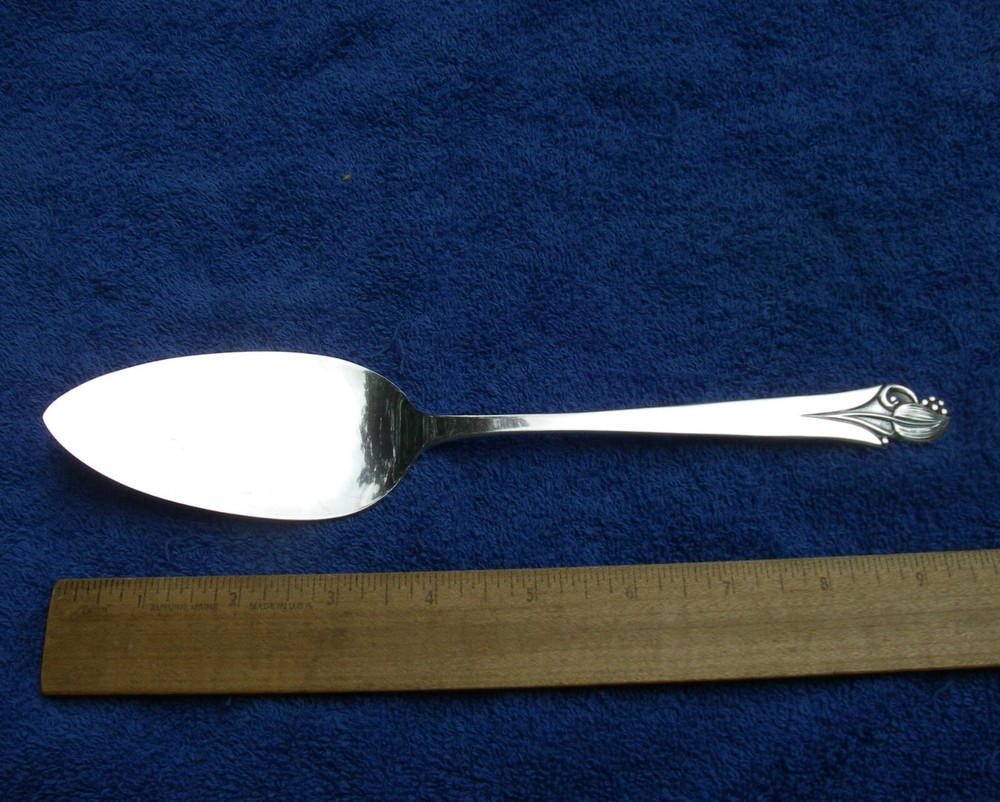Frank W. Smith WOODLILY (1945) Solid Handle PIE SERVER-No Mono-NR