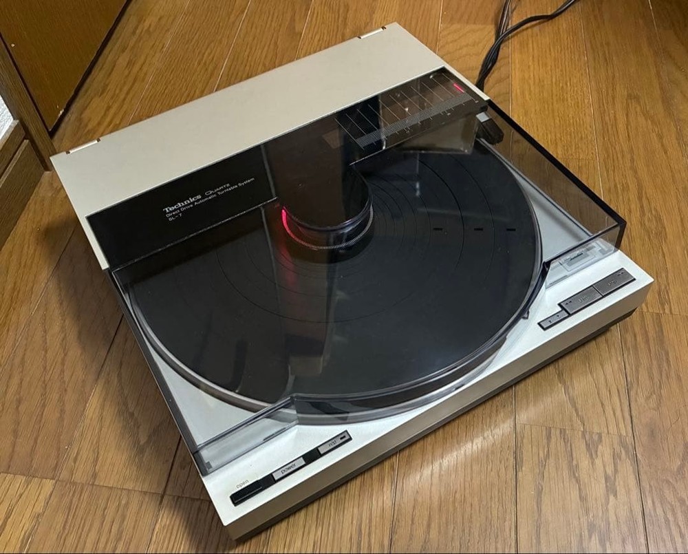 Technics SL-7 Turntable Linear Tracking Full Auto Serviced Tested Fully Works