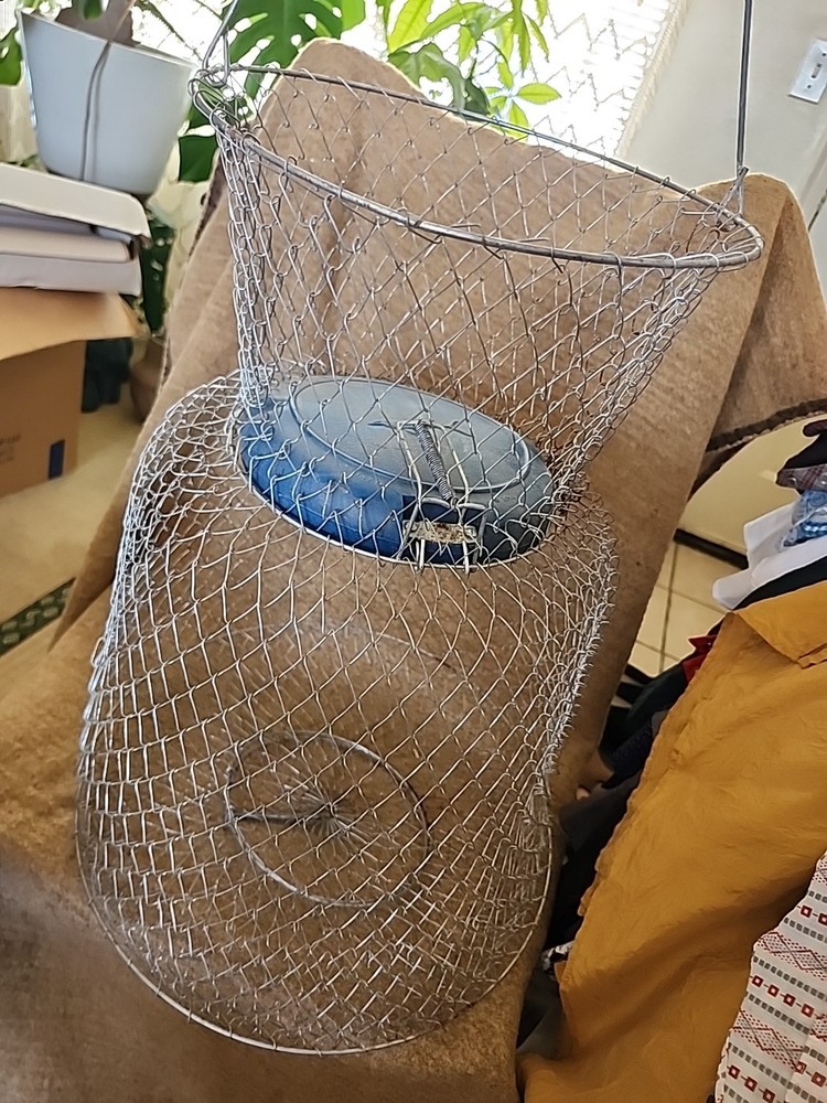 Kufa Floatable Galvanized Steel Wire Fish Basket