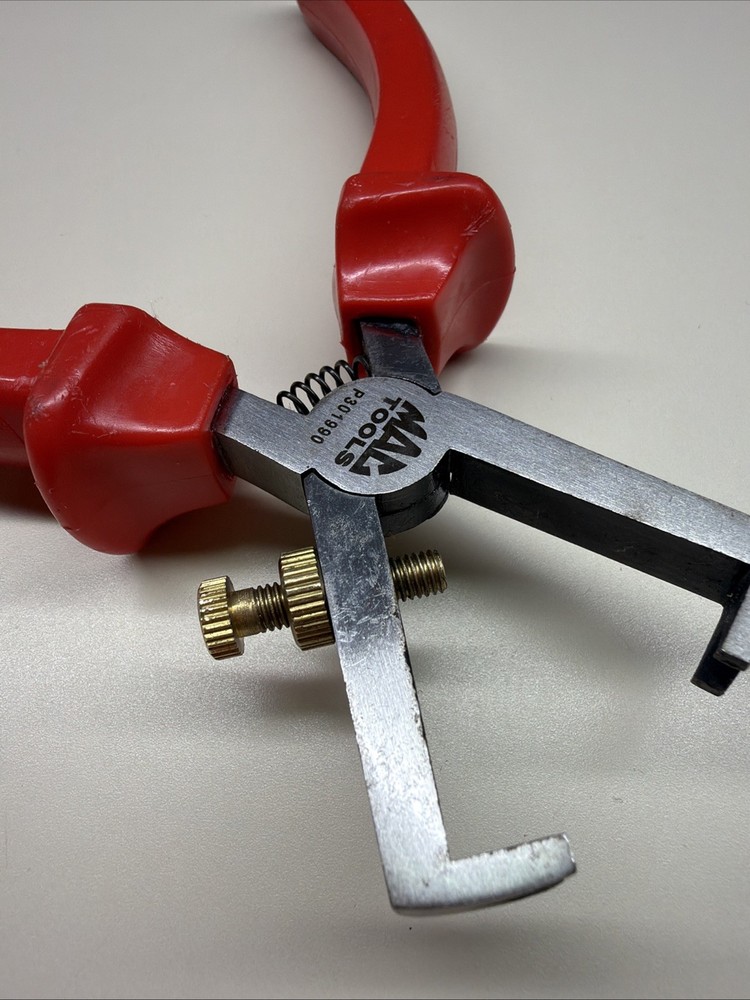 RARE! Mac Tools P301990 Adjustable Wire Stripper Pliers Nice Shape T8