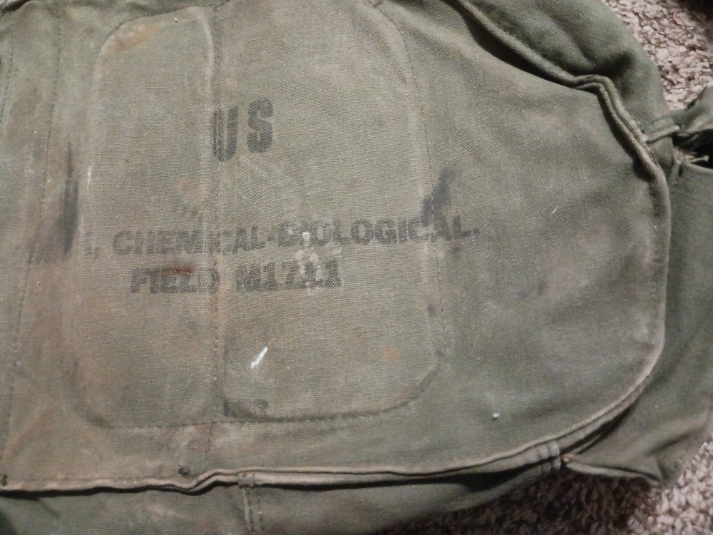 Vintage US Gas Mask