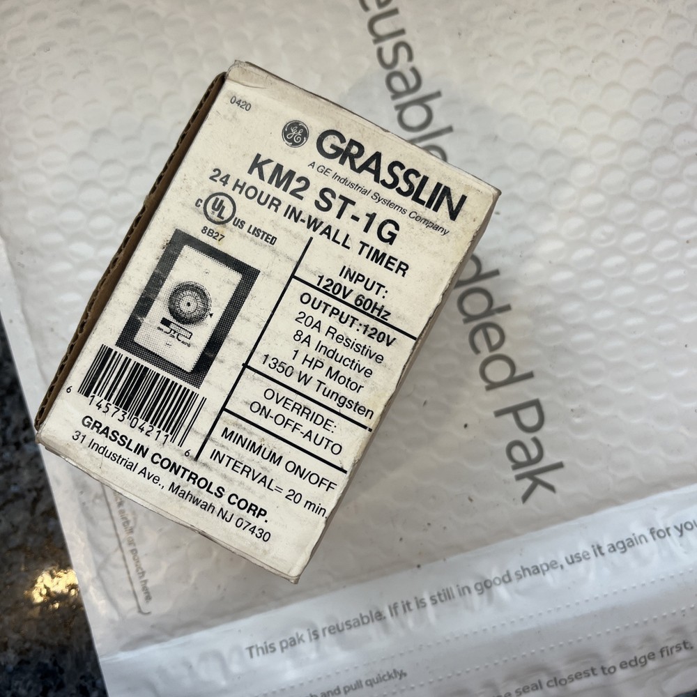 INTERMATIC KM2ST-1G Timer,Mechanical,120V,20A,Wall Switch FEDEX Special