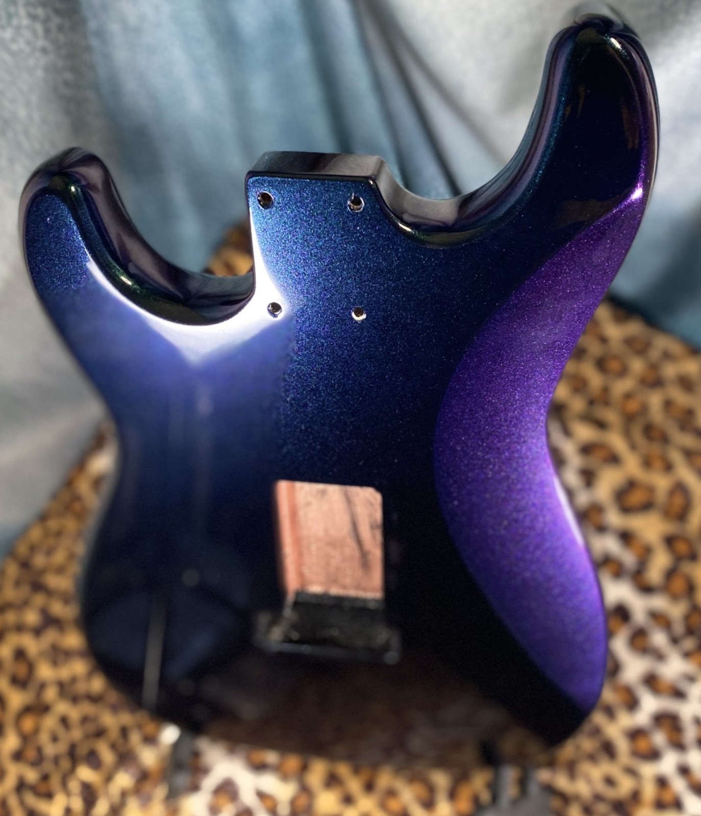 Stunning Chameleon Blue/Teal/Purple Fender Stratocaster HSH Alder Replacemt Body
