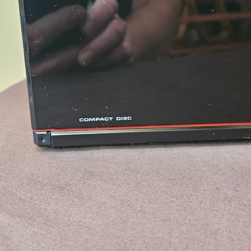 Laserline 24 CD Storage Case Compact Disc Lock And Eject w/Drop-down Door