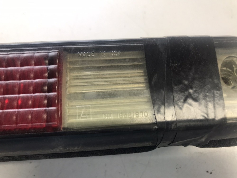 1995-00 Chevy GMC OBS GMT400 Extended Cab Third Brake Light
