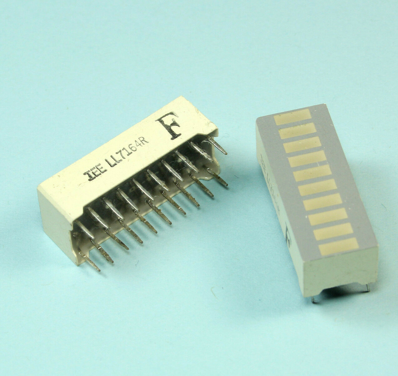 10pc IEE Red LED Bar Graph - Single-color -10 segment - LL7164R - 20 pins