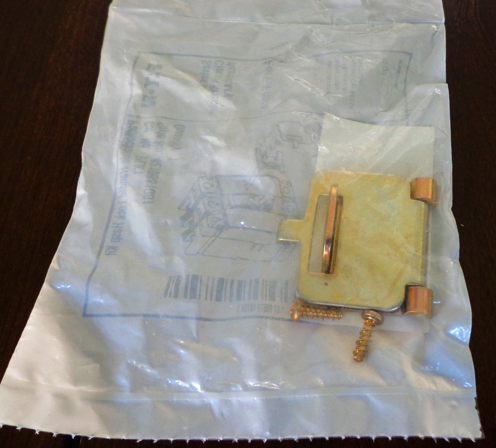 Eaton PLK1 Padlockable Handle Lock Hasp Kit, NEW!!