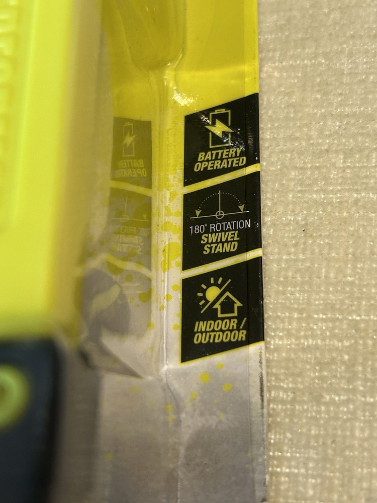 Performax LED Work Light 850 Lumens Battery Powered