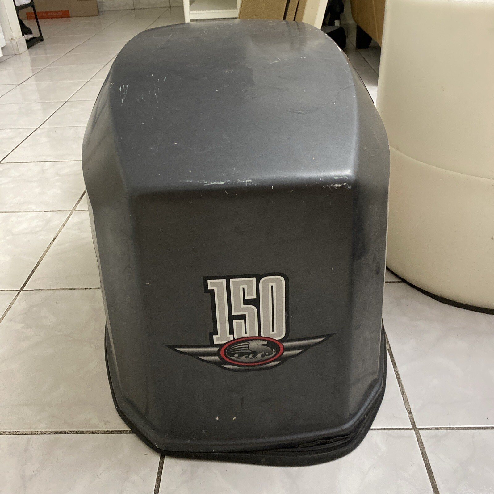 Johnson Outboard 150hp Cowl ocean pro Oem