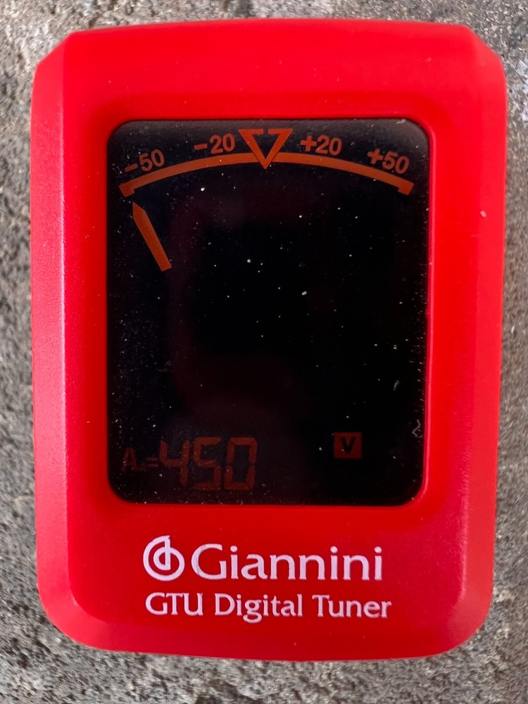 Red Giannini GTU Digital Guitar Tuner