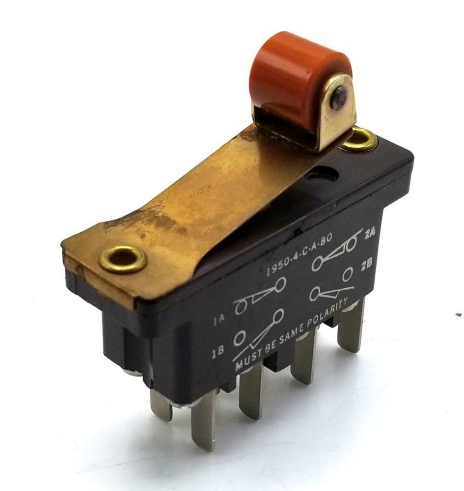 Gamco 1950-4-C-A-BO Roller Lever Snap Switch