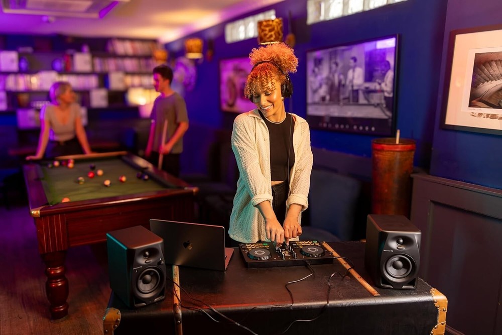 Pioneer DJ AlphaTheta Compact 2-Channel DJ Controller