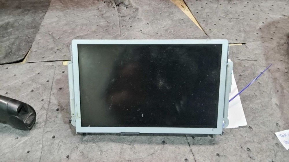 ESCAPE    2015 Info-GPS-TV Screen 874397