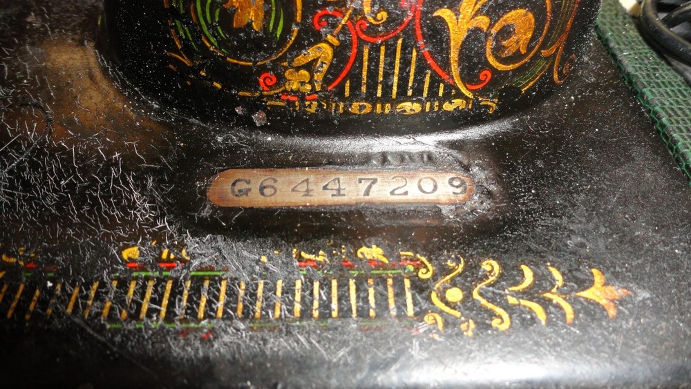 Singer Portable Electric Sewing Machine