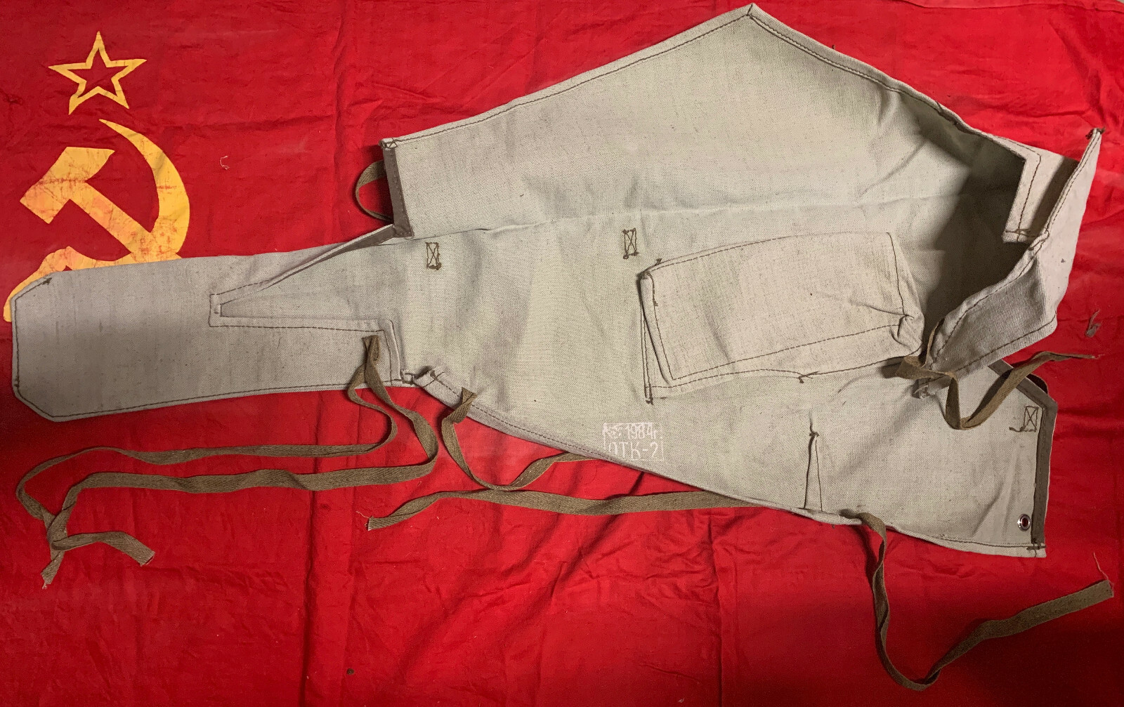 Authentic Russian 41" Drop Case for classic sporting/hunting. Unissued.