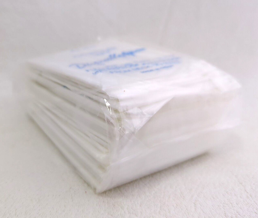25 Polyethylene Disposable Aprons White 24" x 42"